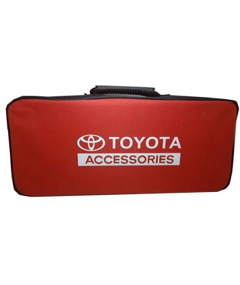 شنطة تويوتا منفاخ وشنطة اسعافات وكشاف ومثلث - 4 قطع