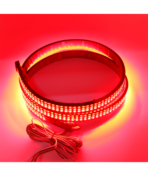 شريط ضوءLED لشنطة السيارة الخلفية  مقاس 150 سم  يعمل على تشغيل إشارة التوقف للفرامل والاشارات الجانبية 