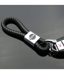 سلسلة مفاتيح جلد بشعار معدنى لسيارة نيسان