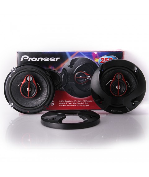 طقم سماعات بايونير اصلي دائري 300 وات قطر 16سم موديل TS-R1651S